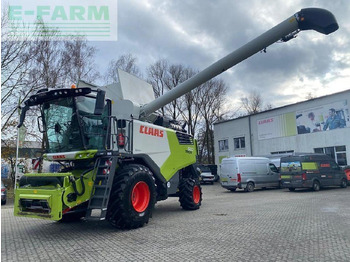 Mähdrescher CLAAS trion 530 mit vario 680: das Bild 2
