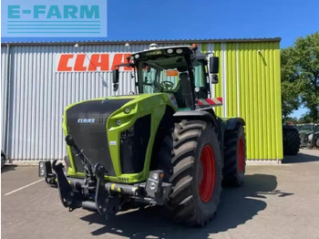 CLAAS Xerion 5000 Traktor