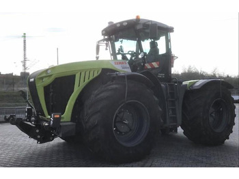 CLAAS Xerion 5000 Traktor