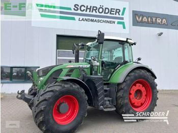 FENDT 718 Vario Traktor