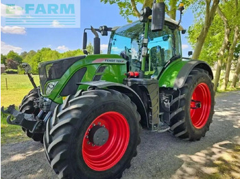 FENDT 718 Vario Traktor