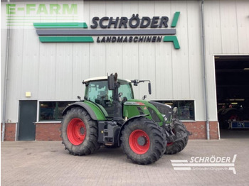 FENDT 724 Vario Traktor