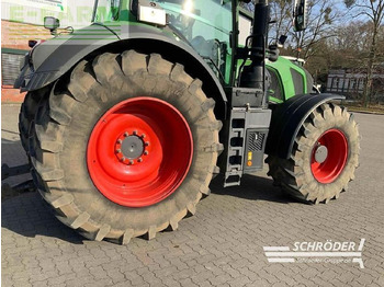 Traktor Fendt 826 vario s4 profi plus ProfiPlus: das Bild 2