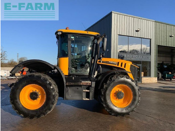 JCB Fastrac 4220 Traktor