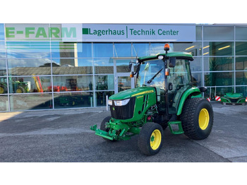 JOHN DEERE Traktor