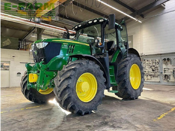 JOHN DEERE 6175R Traktor