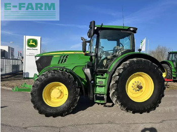 JOHN DEERE 6195R Traktor