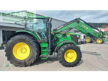 JOHN DEERE 6210R Traktor