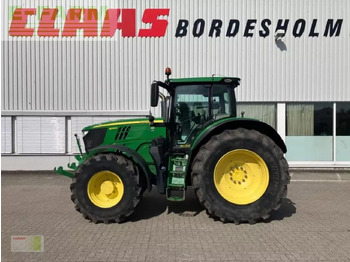 JOHN DEERE 6215R Traktor