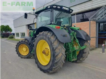 Traktor John Deere 6215r: das Bild 4