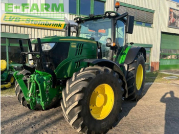 JOHN DEERE 6215R Traktor