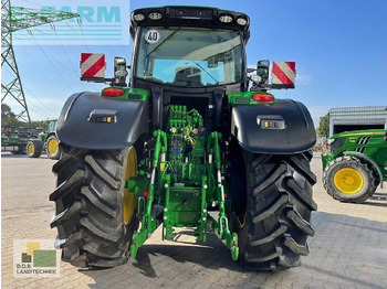 Traktor John Deere 6250r: das Bild 5