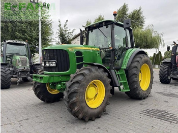 JOHN DEERE Traktor