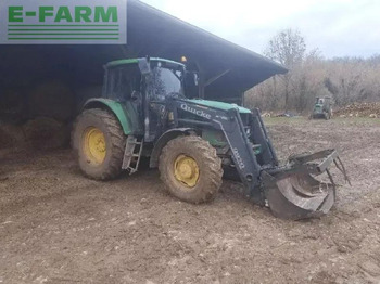JOHN DEERE 6630 Traktor