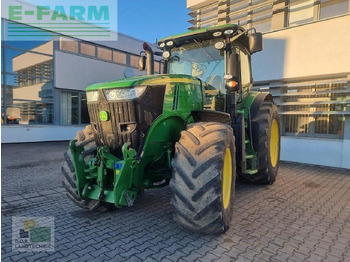 JOHN DEERE 7230R Traktor