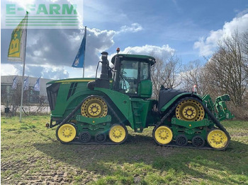 JOHN DEERE Traktor