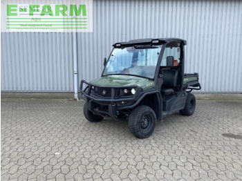 JOHN DEERE Traktor