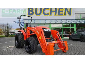 KUBOTA Traktor