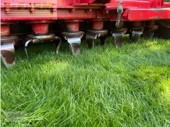 Säkombination Kverneland ng-h 301 und da 3 meter: das Bild 2 Säkombination Kverneland ng-h 301 und da 3 meter: das Bild 2