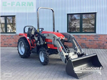 MASSEY FERGUSON 1740 Traktor
