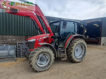 Traktor Massey Ferguson 5711 DYNA 4: das Bild 5