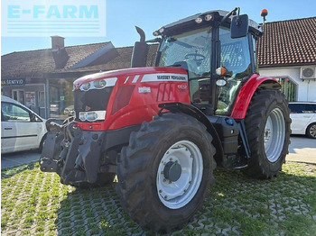 MASSEY FERGUSON Traktor