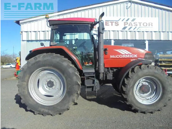 McCORMICK Traktor