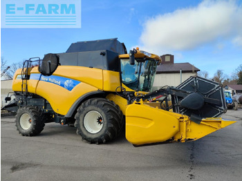 NEW HOLLAND CX series Mähdrescher