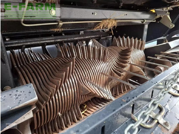 Packenpresse New Holland bb 9070: das Bild 5