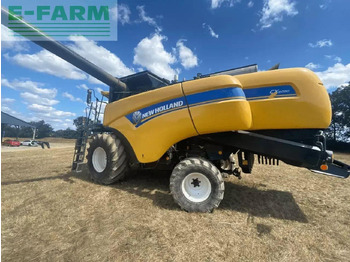 NEW HOLLAND CX series Mähdrescher
