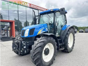 NEW HOLLAND T6020 Traktor