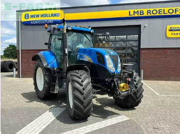 NEW HOLLAND T6000 Traktor