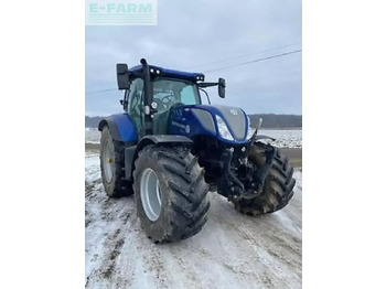 NEW HOLLAND T7.210 Traktor