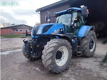 NEW HOLLAND T7.230 Traktor