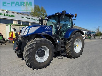 NEW HOLLAND T7.245 Traktor