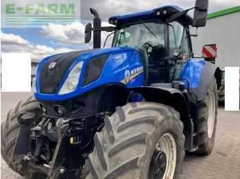 NEW HOLLAND T7 Traktor