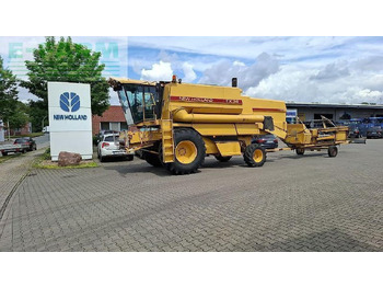 NEW HOLLAND TX34 Mähdrescher