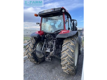 Traktor Valtra a115h4: das Bild 5