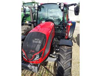 VALTRA A-series Traktor