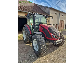 VALTRA A-series Traktor