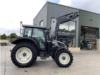 VALTRA N103 Traktor