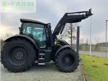 VALTRA N-series Traktor