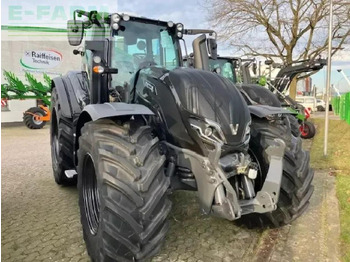 VALTRA T-series Traktor