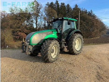 Traktor Valtra t151: das Bild 5