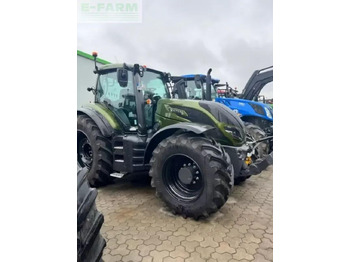 VALTRA T-series Traktor