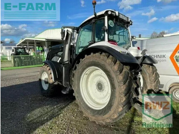 Traktor Valtra t215d: das Bild 5