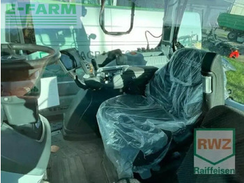 Traktor Valtra t215d: das Bild 4