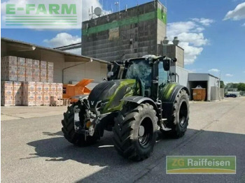 VALTRA T-series Traktor