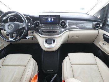 Personentransporter, Elektro-Transporter MERCEDES-BENZ EQV 300 Avantgarde Extralang,8Sitze,Leder beige: das Bild 2