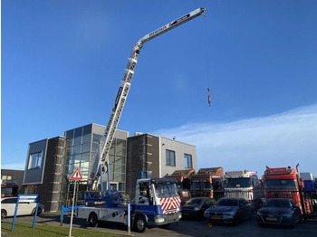 IVECO EuroCargo 90E Autokran